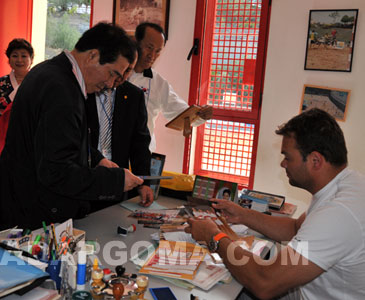 La expedici&oacute;n coreana en La Presa (foto: Raquel Perdomo)