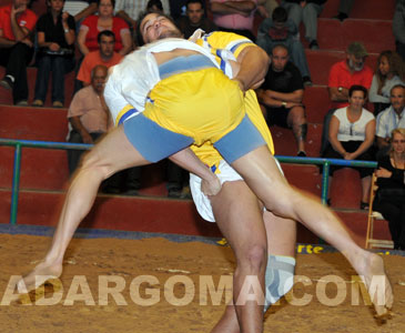 El MAN Adargoma estuvo en el homenaje a "El Trota" (foto: Raquel Perdomo)