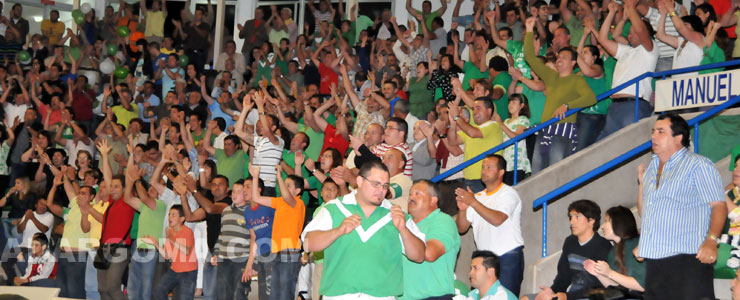 Club de Lucha Victoria, campe&oacute;n de primera categor&iacute;a (foto: Raquel Perdomo)