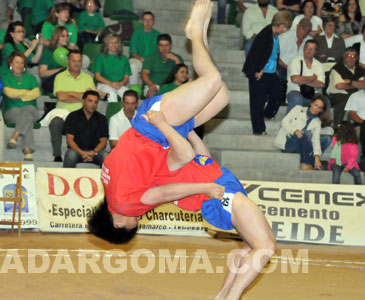 Club de Lucha Victoria, campe&oacute;n de primera categor&iacute;a (foto: Raquel Perdomo)