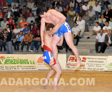 Club de Lucha Victoria, campe&oacute;n de primera categor&iacute;a (foto: Raquel Perdomo)