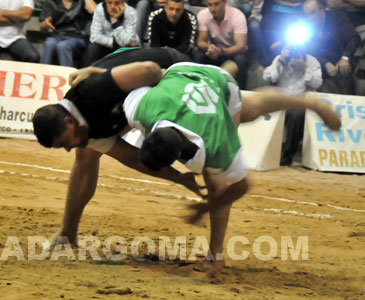 Club de Lucha Victoria, campe&oacute;n de primera categor&iacute;a (foto: Raquel Perdomo)